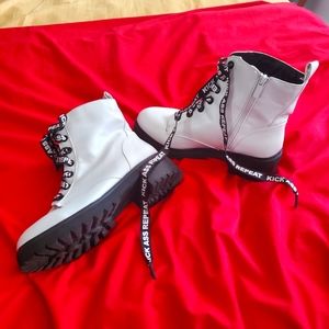 White Faux Leather Combat Boots Size 9 Wide Width